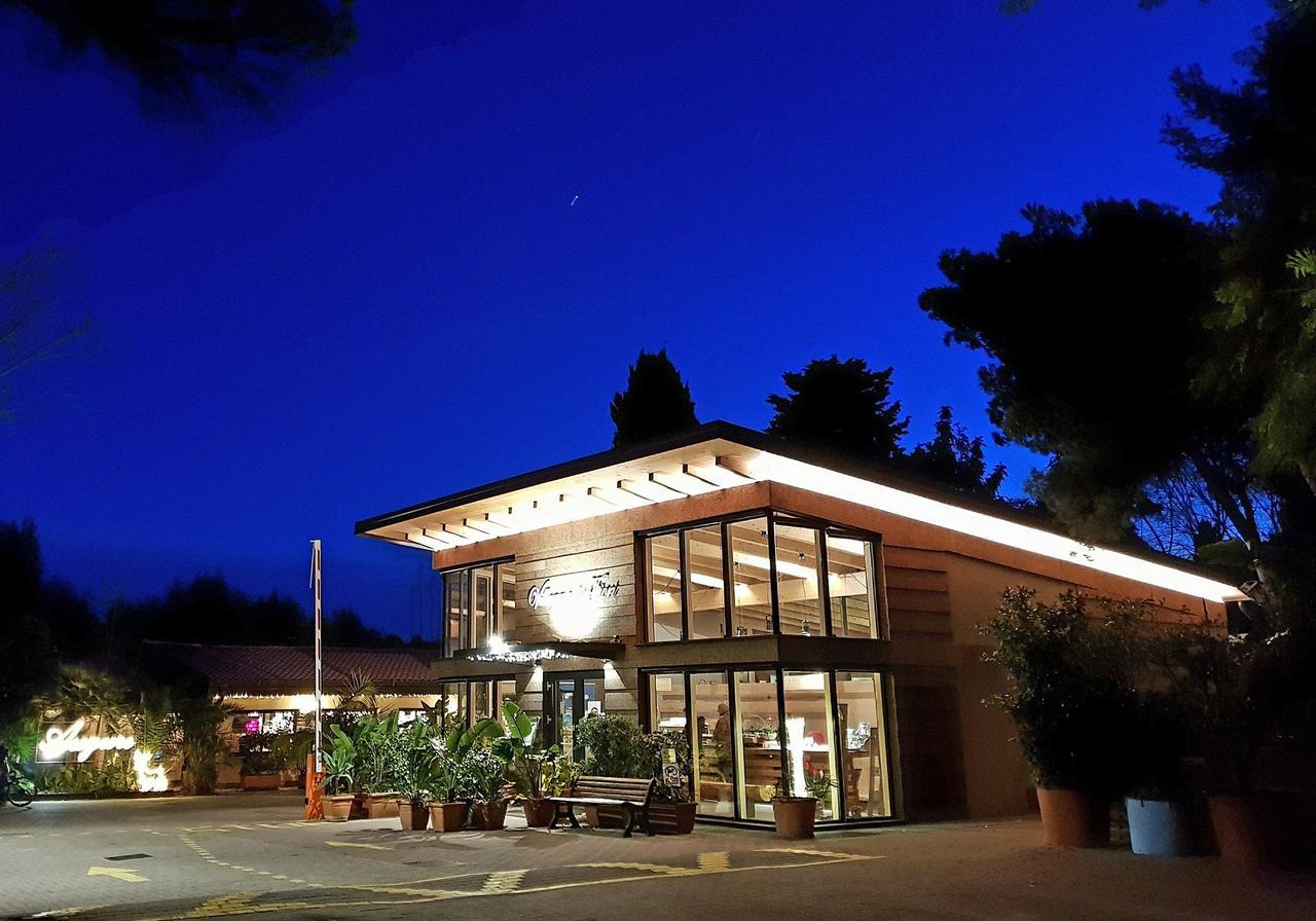 Villaggio Dei Fiori 산레모 외부 사진